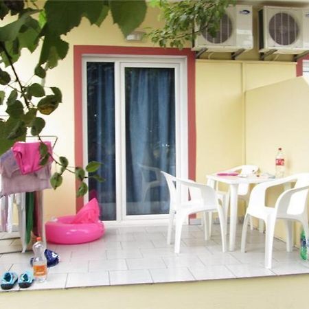 Studios Argiri Skala Potamias  Luaran gambar